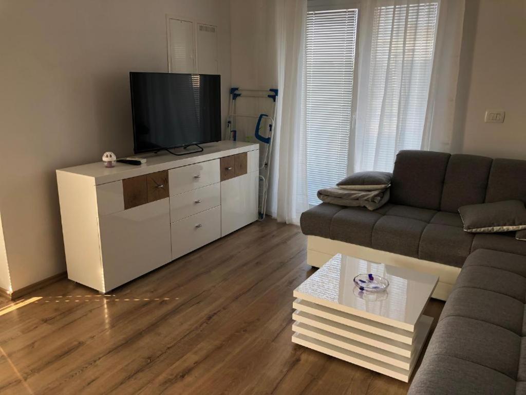 Apartmaji Meduza Izola Exteriör bild