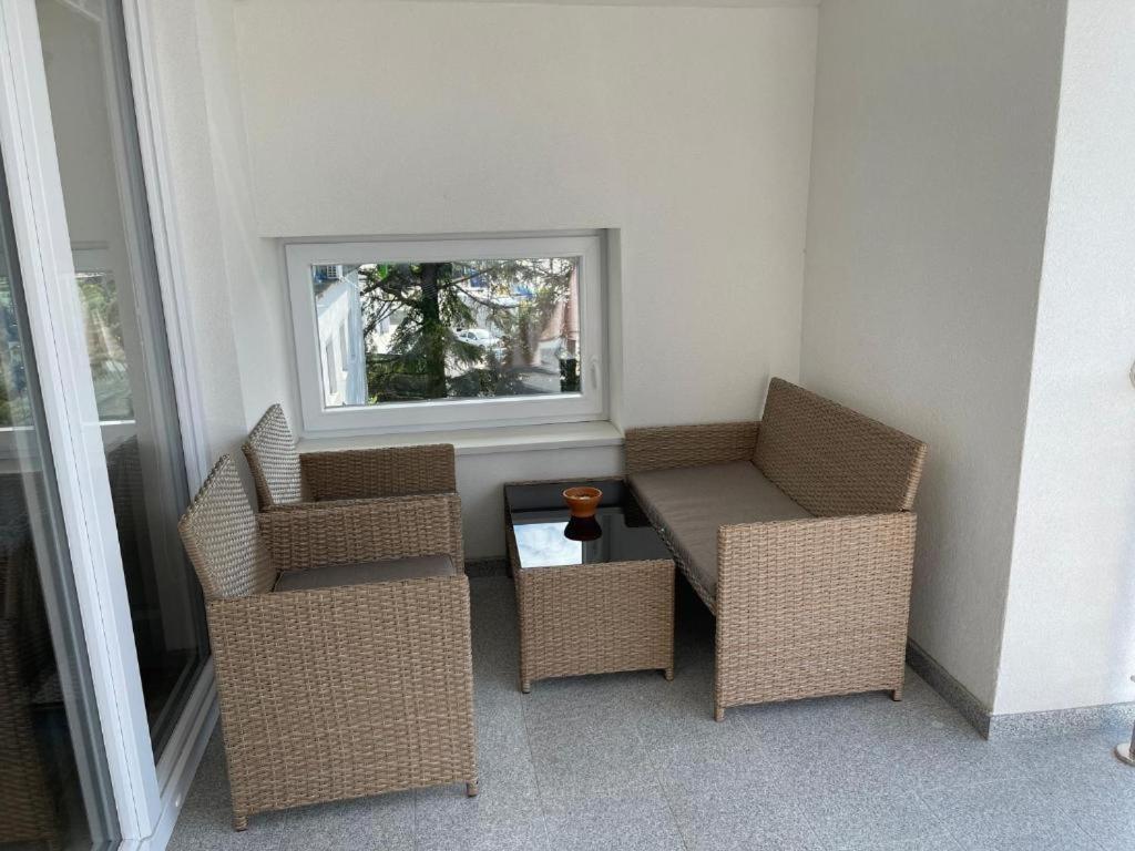 Apartmaji Meduza Izola Exteriör bild